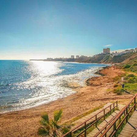 Сasa de vacaciones Stunning In With Wifi Torrevieja